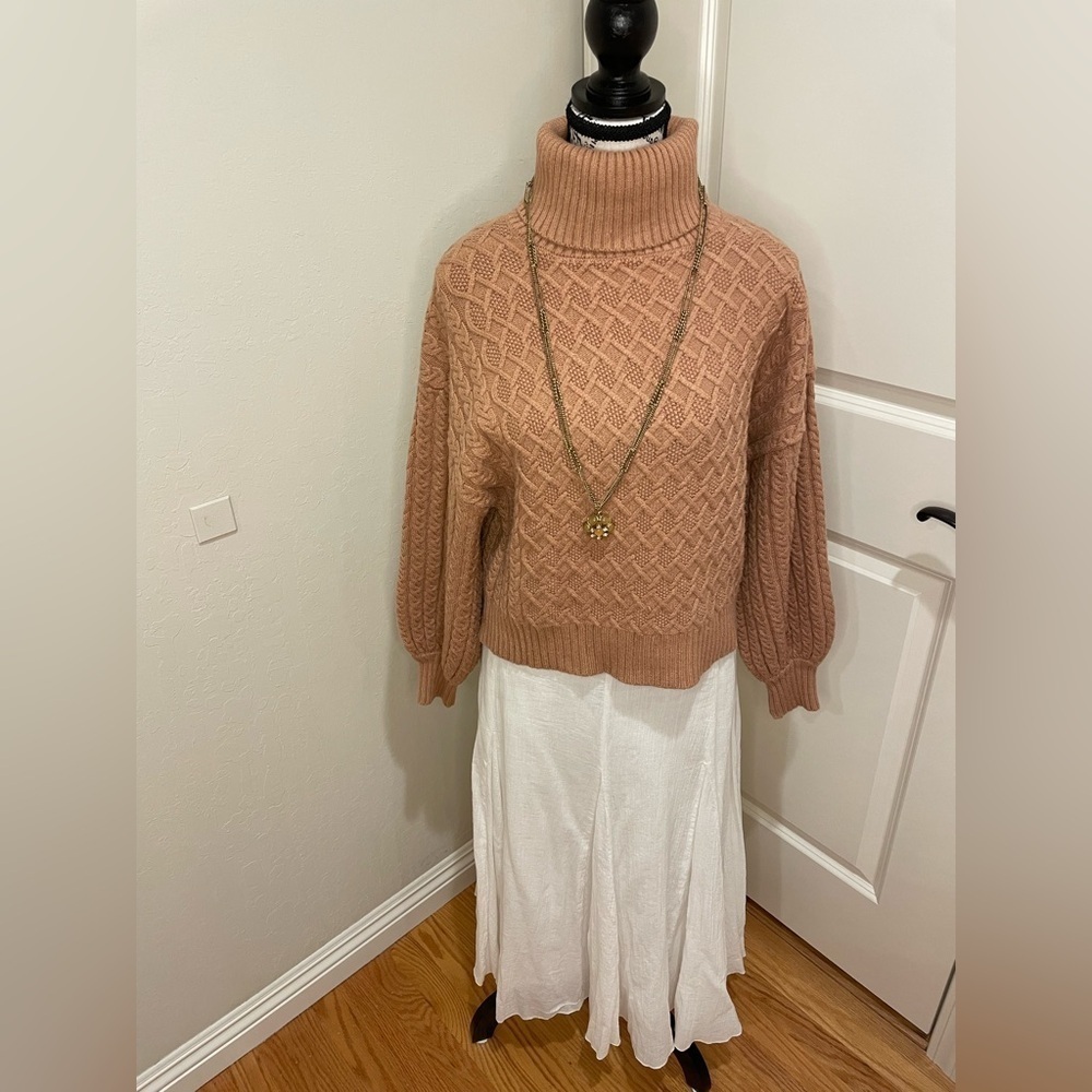 Cozy Cable Knit Turtleneck Sweater - Tan T-Tahari Small